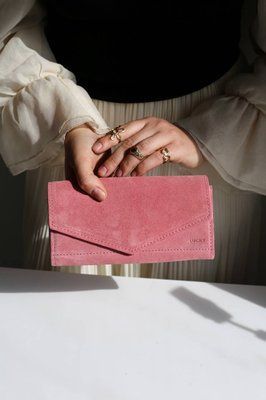 Гаманець жіночий Конверт замш рожевий 521\631 &mdash; Lucky Store