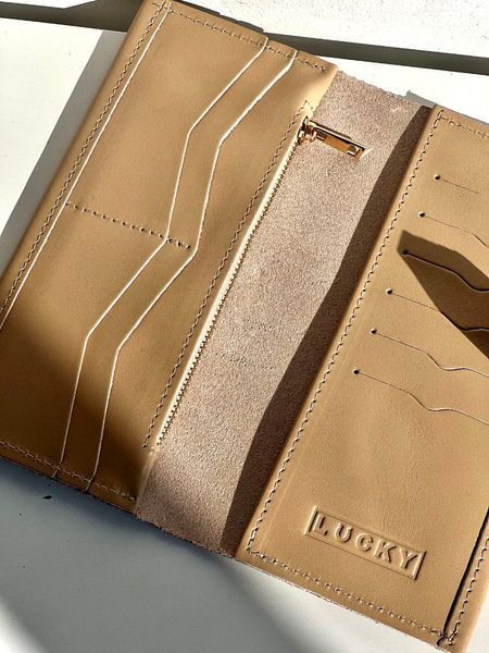 Гаманець Максі з натуральної шкіри бежевий 501\224 &mdash; Lucky Store