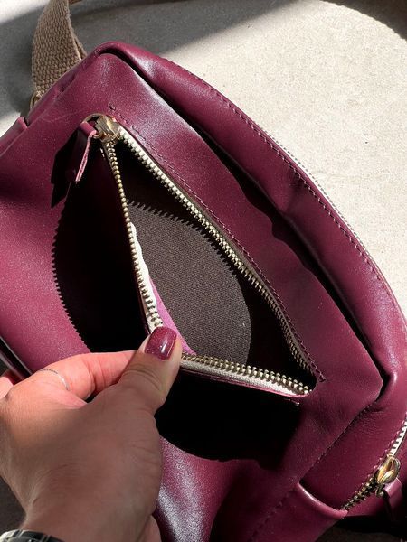 Бананка прямокутна з натуральної шкіри марсалова 811\240 &mdash; Lucky Store