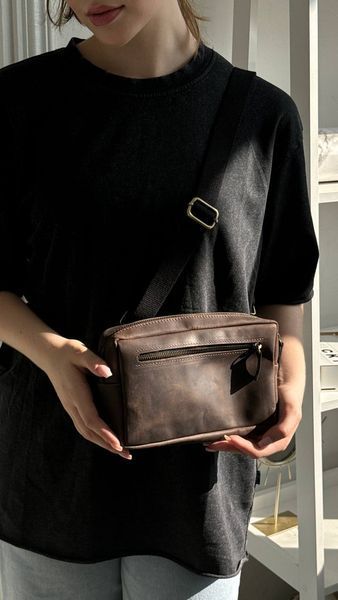 Бананка прямокутна з натуральної шкіри коричнева 811\120 &mdash; Lucky Store